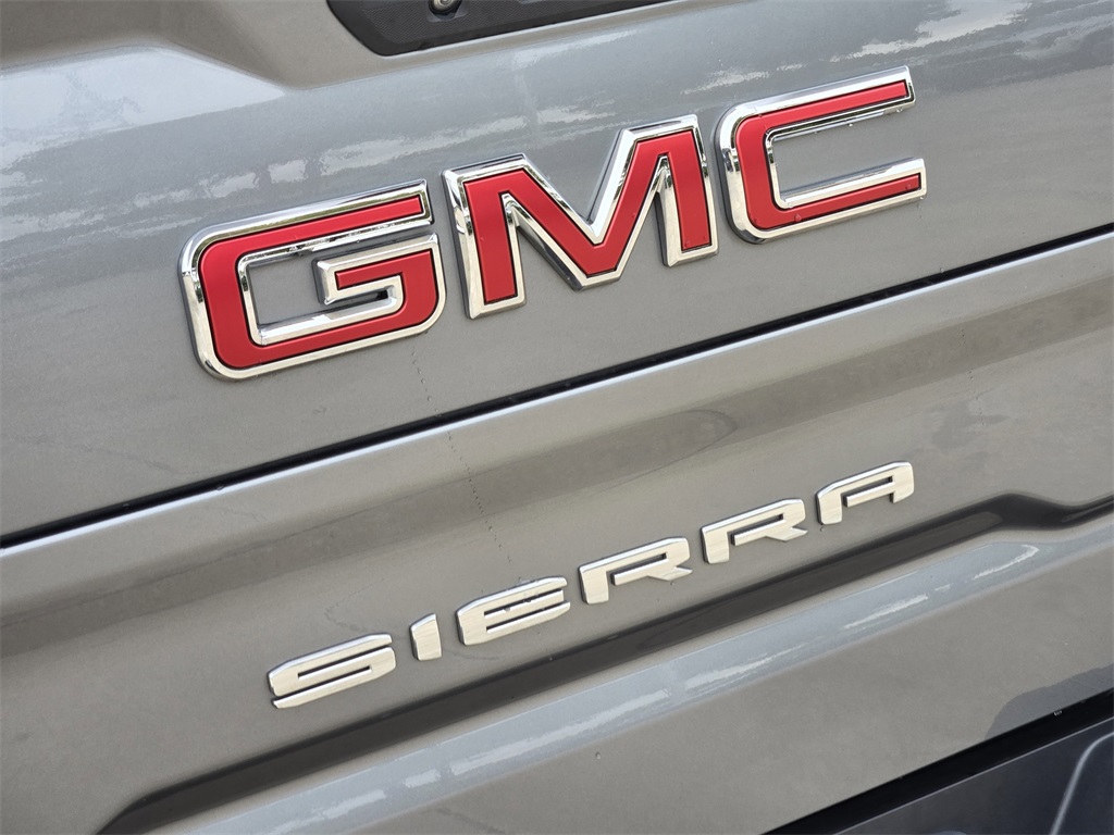 2020 Gmc Sierra 1500 SLT photo 11