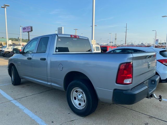 2019 Ram 1500 Tradesman ST photo 11
