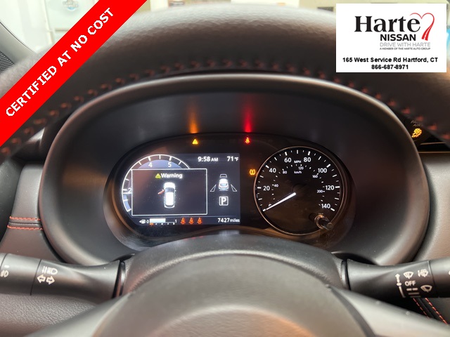 2024 Nissan Kicks SR photo 6