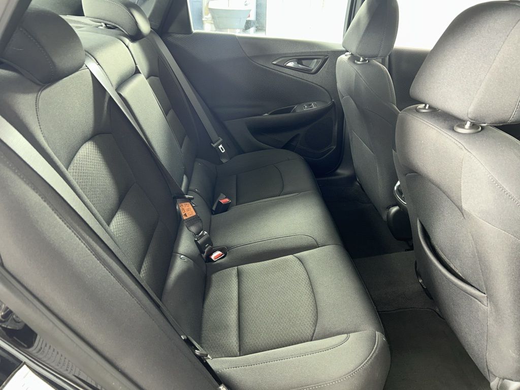 2023 Chevrolet Malibu 1LT photo 15