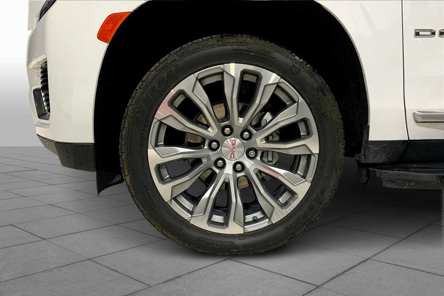 2022 Gmc Yukon Denali photo 10