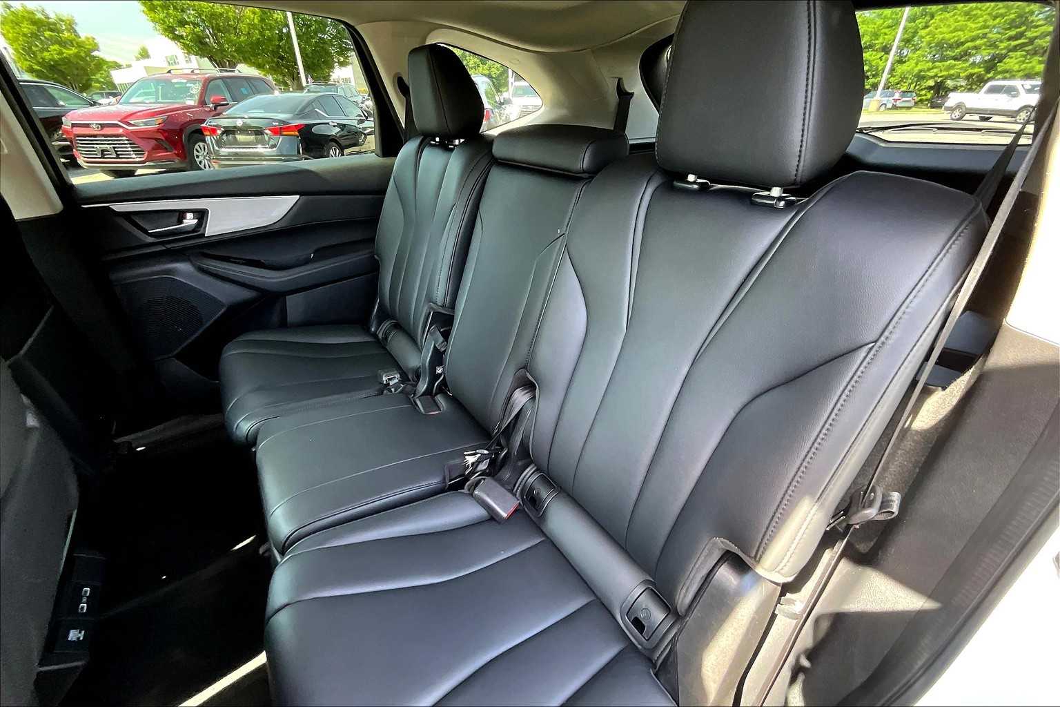 2023 Acura MDX Sport photo 17