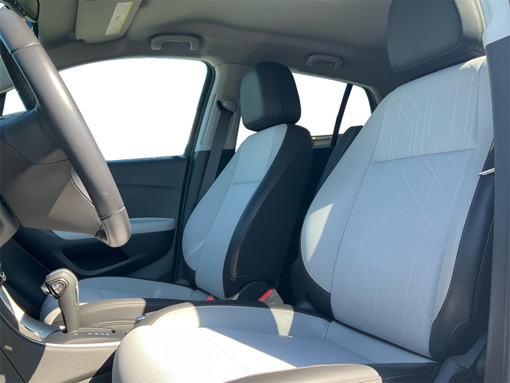 2022 Chevrolet Trax LT photo 21