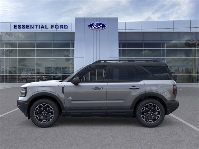 2025 Ford Bronco Sport Outer Banks photo 2
