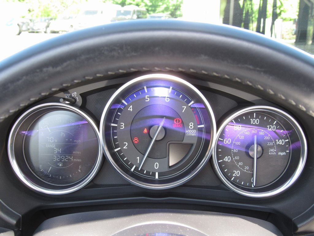 2020 Mazda MX-5 Miata Miata Sport photo 16