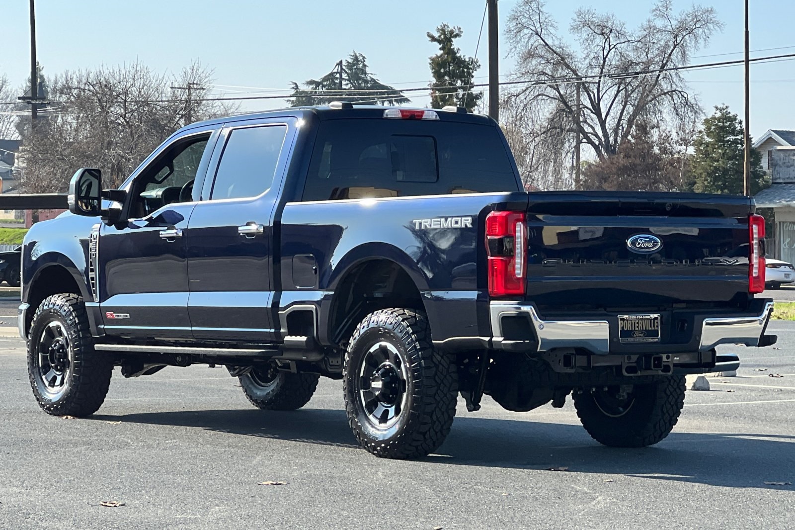 2025 Ford F-250 Lariat photo 6