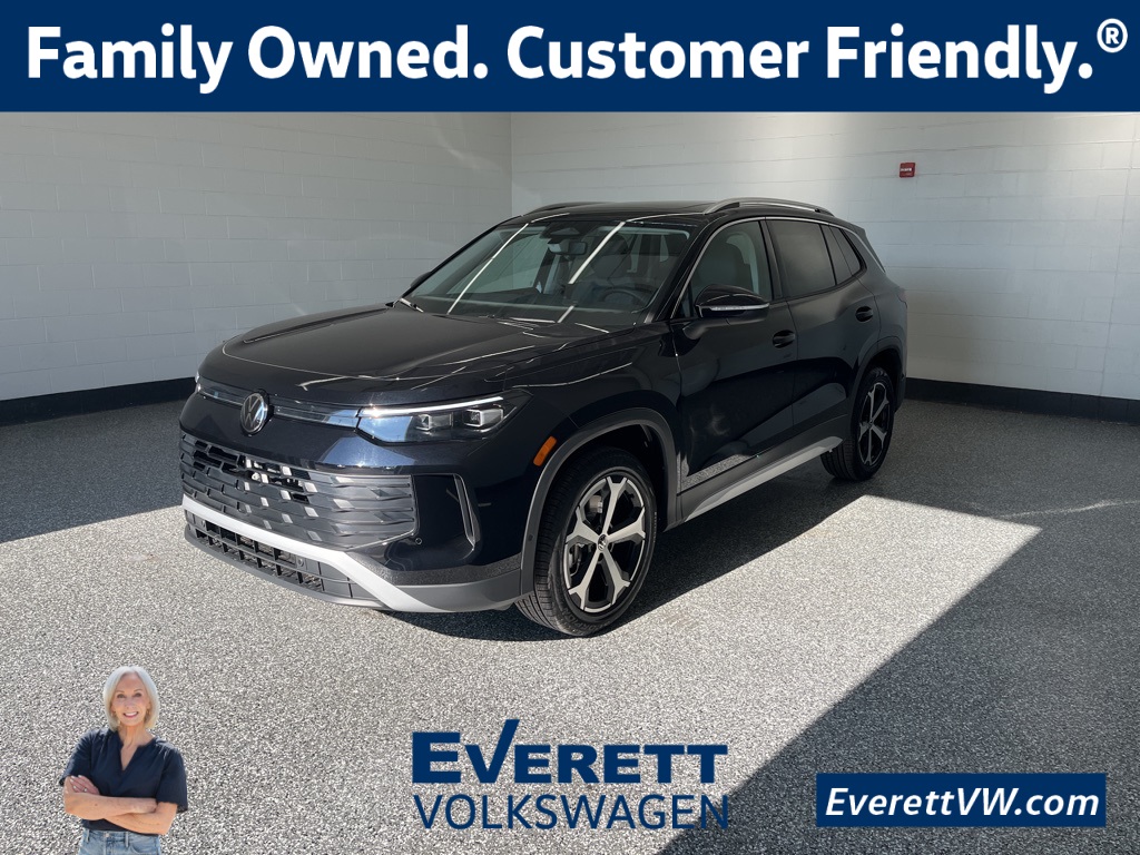 2026 Volkswagen Tiguan SE's photo