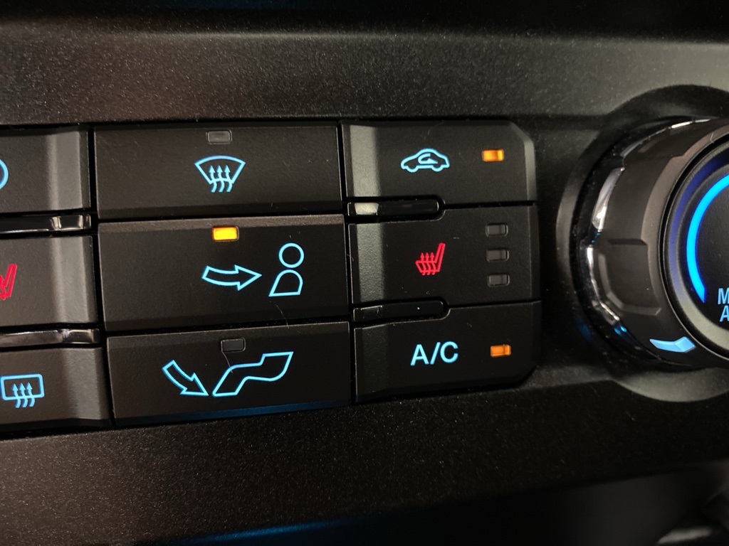 2018 Ford F-150 XLT photo 4