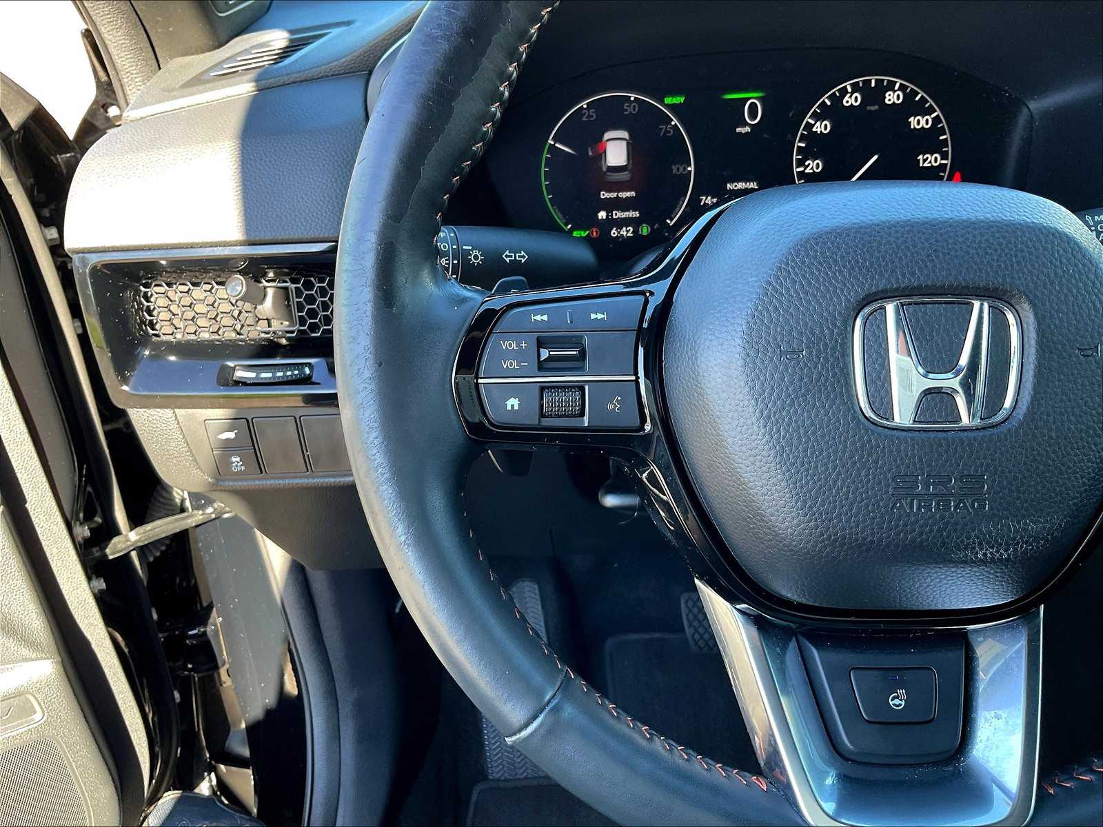 2023 Honda CR-V Hybrid Sport Touring photo 28