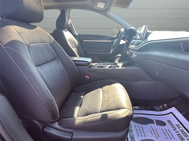 2020 Nissan Altima 2.5 SV photo 10