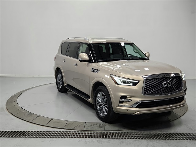 2021 INFINITI QX80's photo