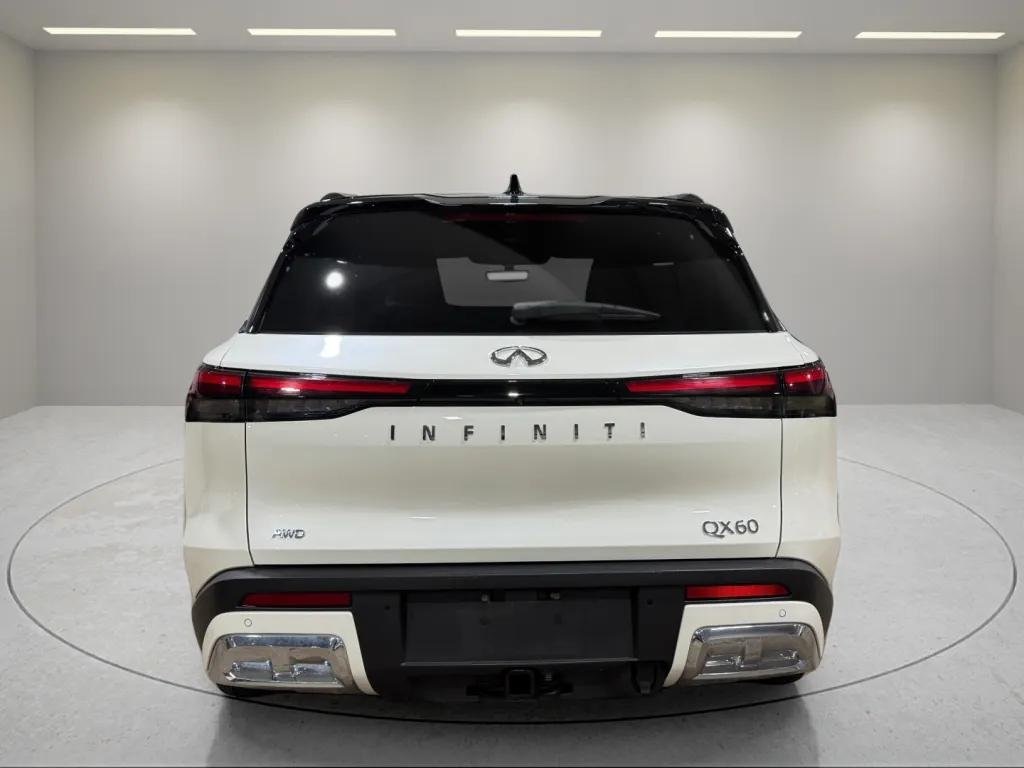 2022 Infiniti QX60 Autograph photo 4
