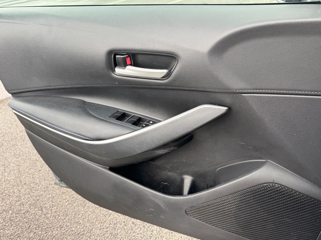 2020 Toyota Corolla SE photo 22