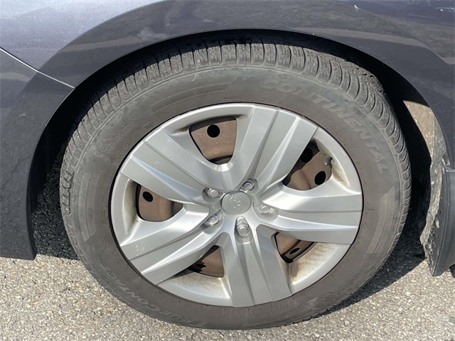 2015 Subaru Legacy 2.5i photo 10