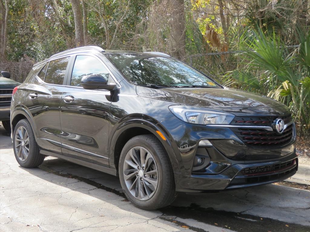 2022 Buick Encore GX Select's photo