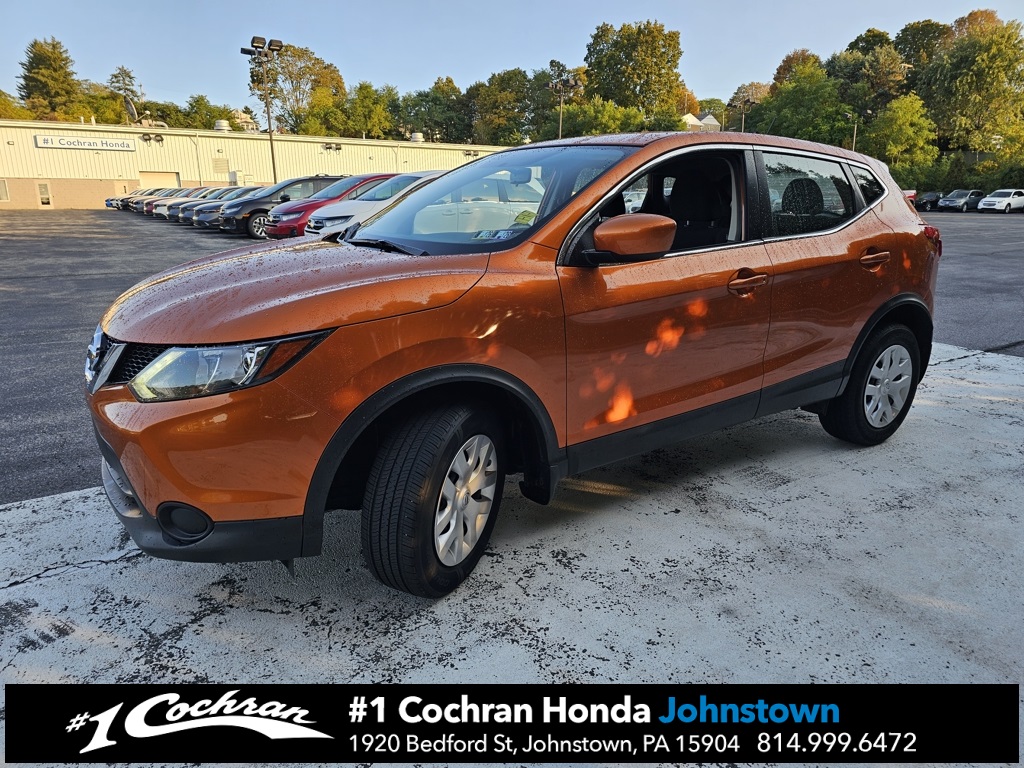 2017 Nissan Rogue Sport S photo 3