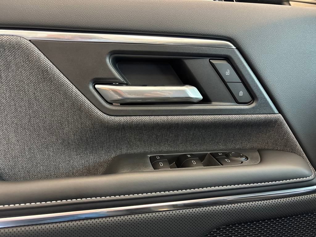 2026 Gmc Sierra Elevation photo 9