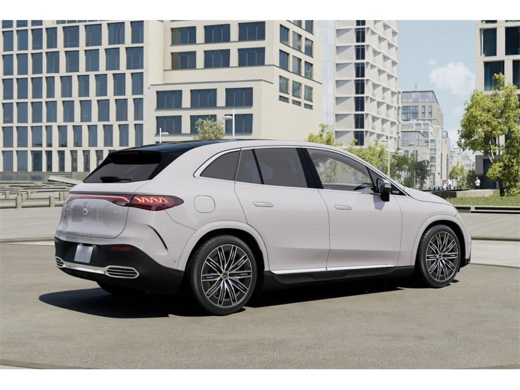 2025 Mercedes Benz EQE SUV 350 4MATIC photo 18