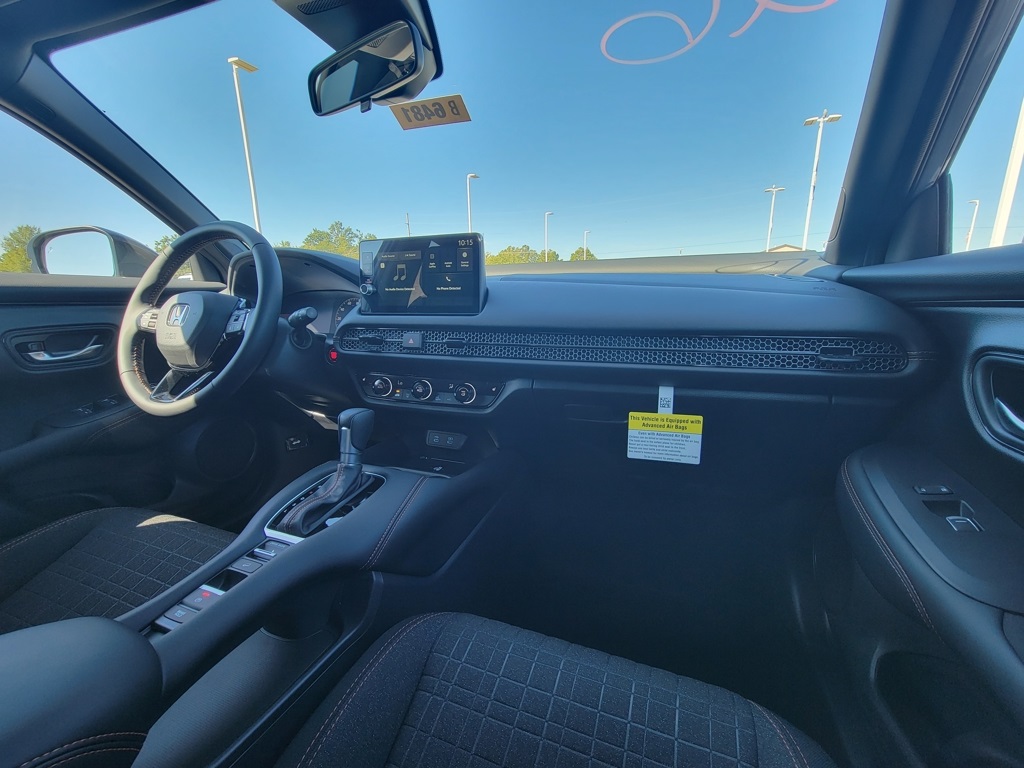 2026 Honda HR-V Sport photo 8