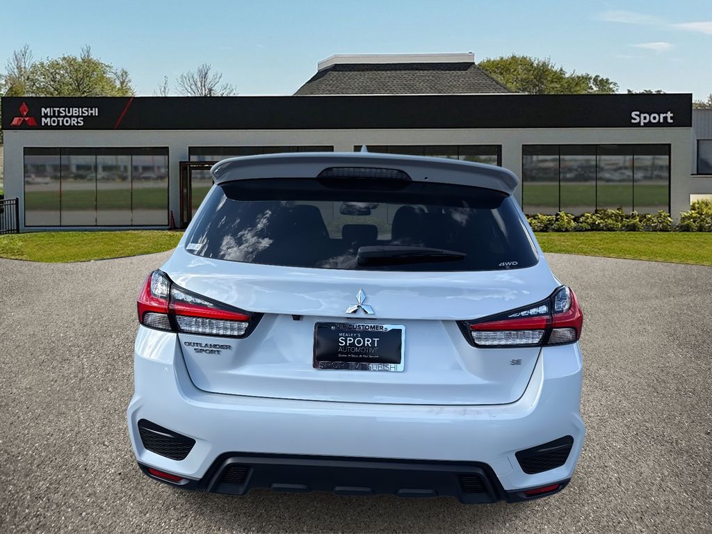 2025 Mitsubishi Outlander Sport ES SE LE photo 3