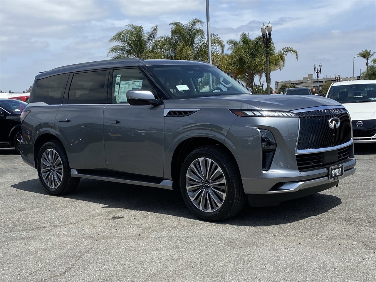 2025 Infiniti QX80 Sensory photo 3