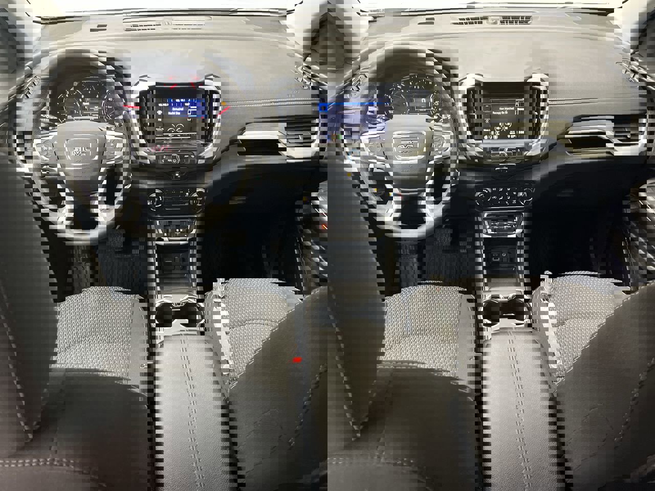 2022 Gmc Terrain SLE photo 2