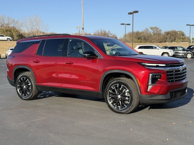 2026 Chevrolet Traverse LT's photo