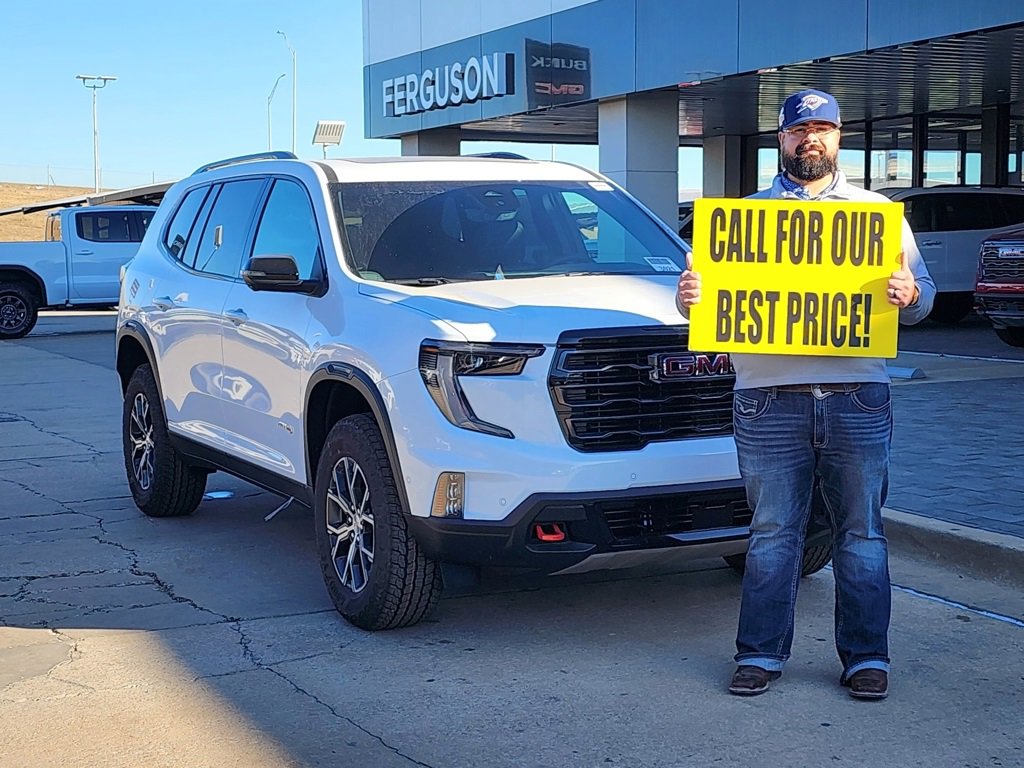 2026 GMC Acadia AT4's photo