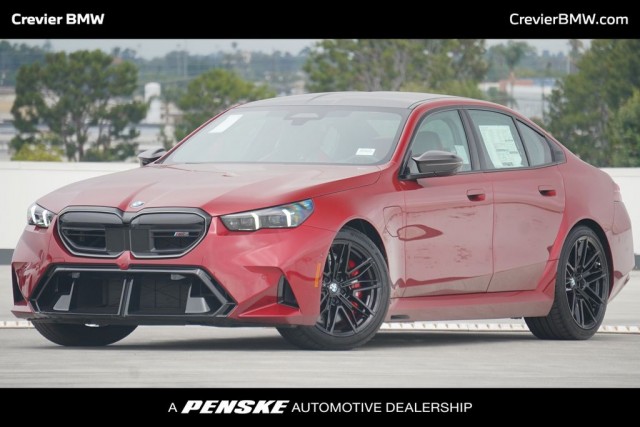 2025 BMW M5