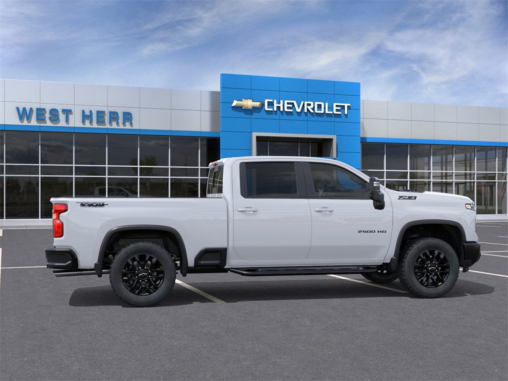 2026 Chevrolet Silverado LT photo 5