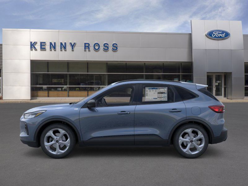 2025 Ford Escape ST-Line photo 3