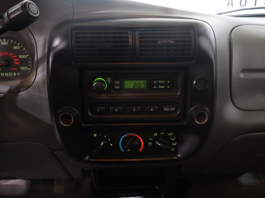 2009 Ford Ranger XL photo 10