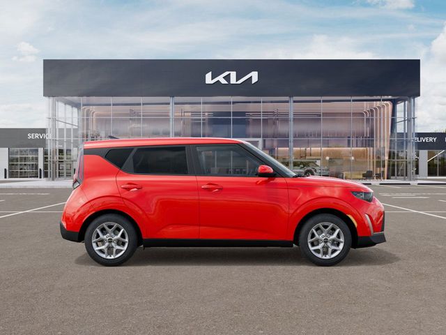 2025 Kia Soul LX photo 6