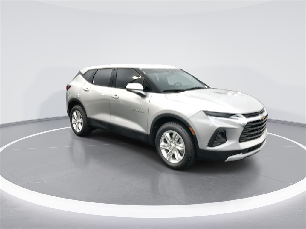 2021 Chevrolet Blazer 2LT photo 2