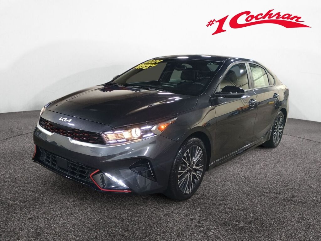 2024 Kia Forte GT-Line photo 3