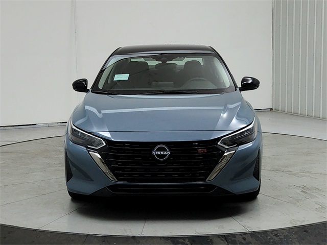 2025 Nissan Sentra SR photo 2