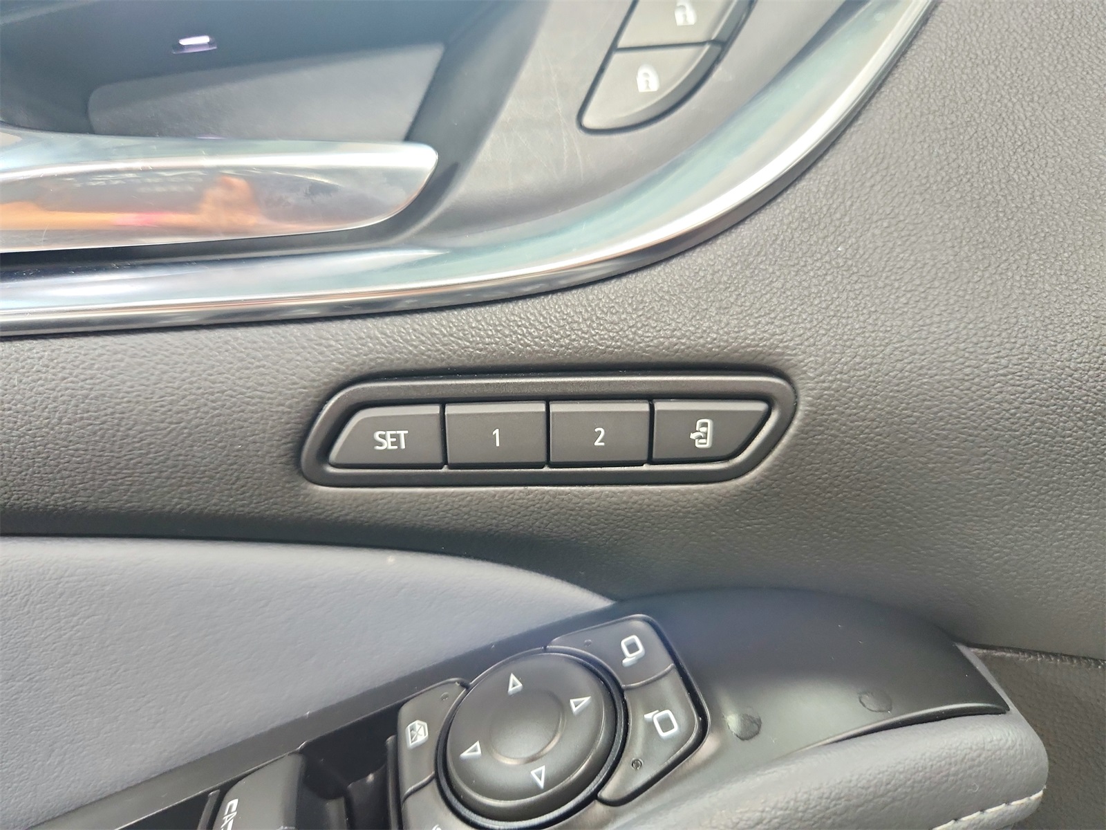 2024 Buick Enclave Premium photo 21