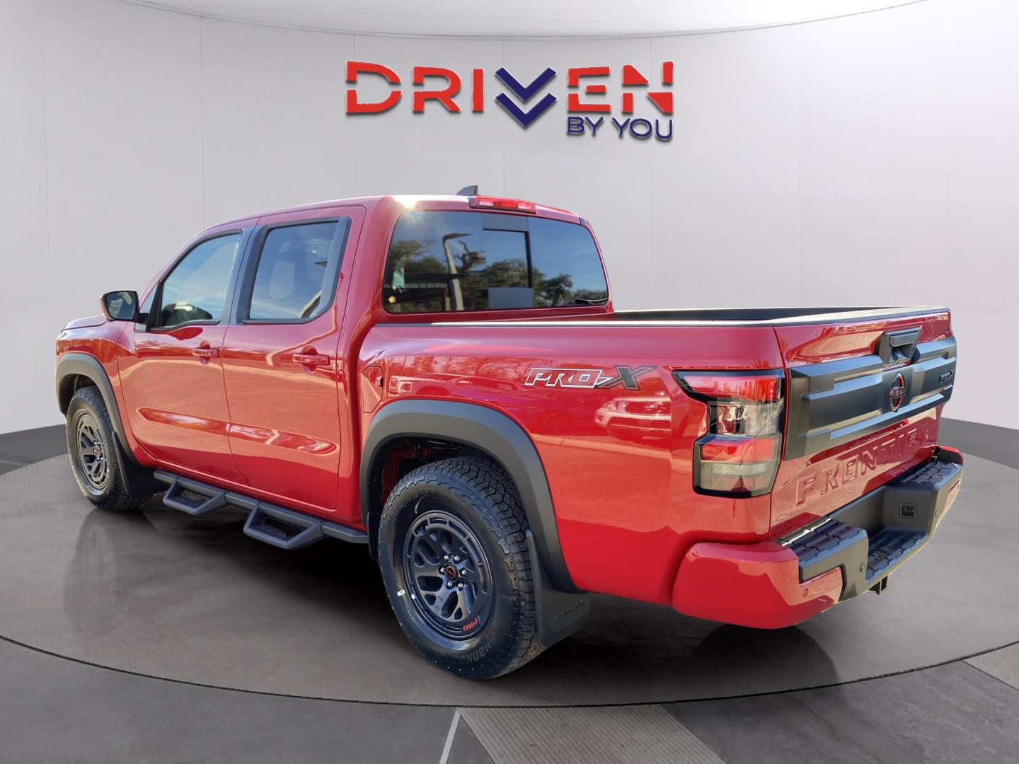 2026 Nissan Frontier PRO-X photo 3