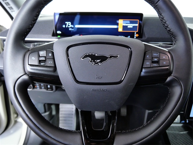 2025 Ford Mustang Mach-E Select photo 23