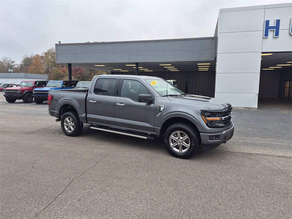 2025 Ford F-150 XLT's photo