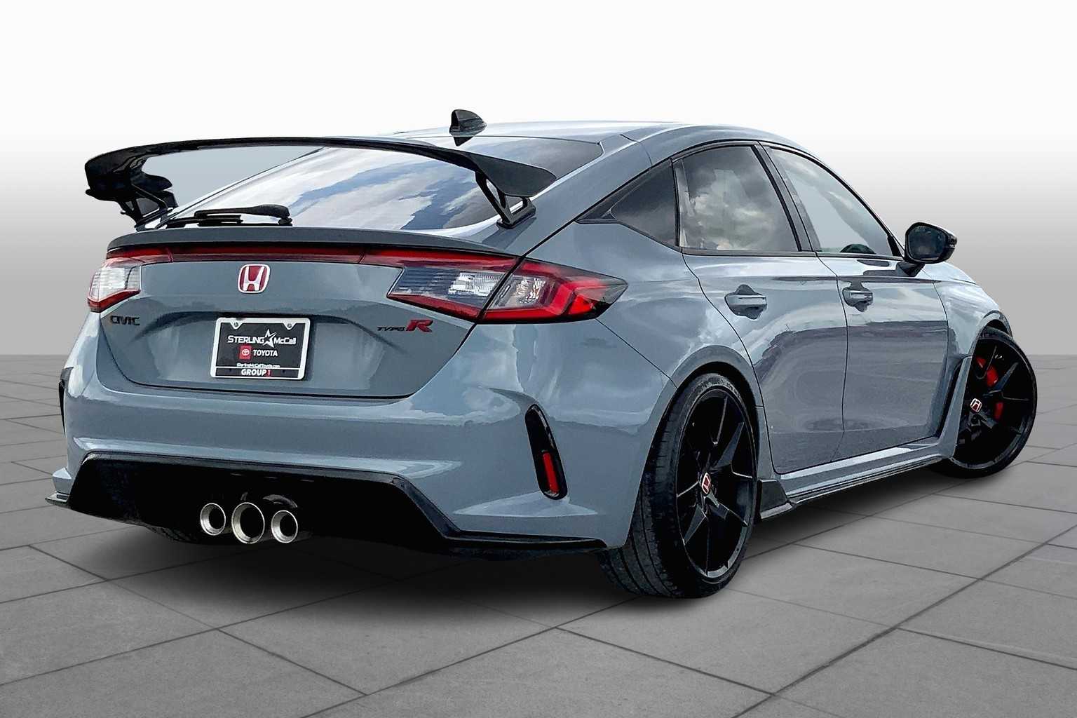 2025 Honda Civic Type R photo 12