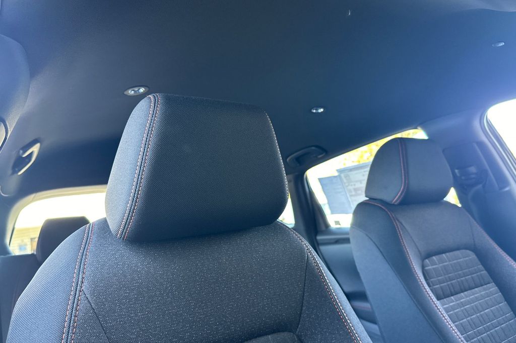 2026 Honda HR-V Sport photo 18