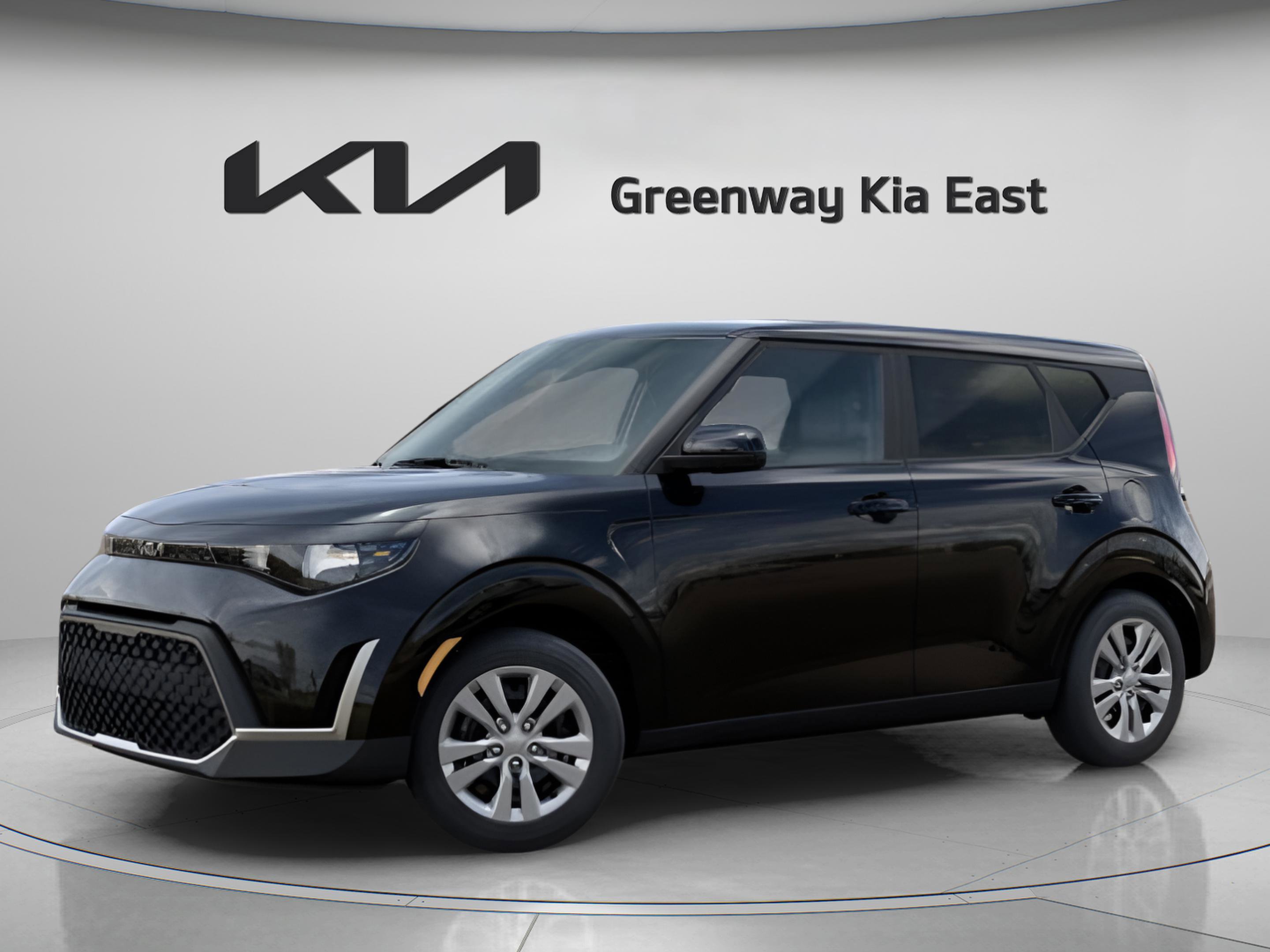2025 Kia Soul LX photo 2
