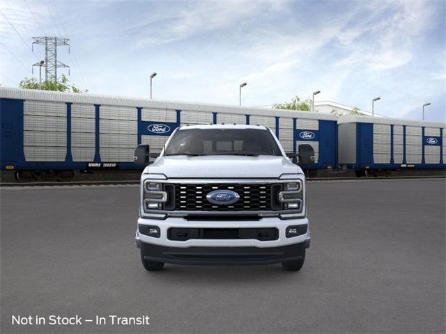 2025 Ford F-350 Platinum photo 2