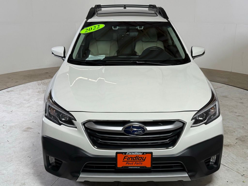 2022 Subaru Outback Limited photo 2