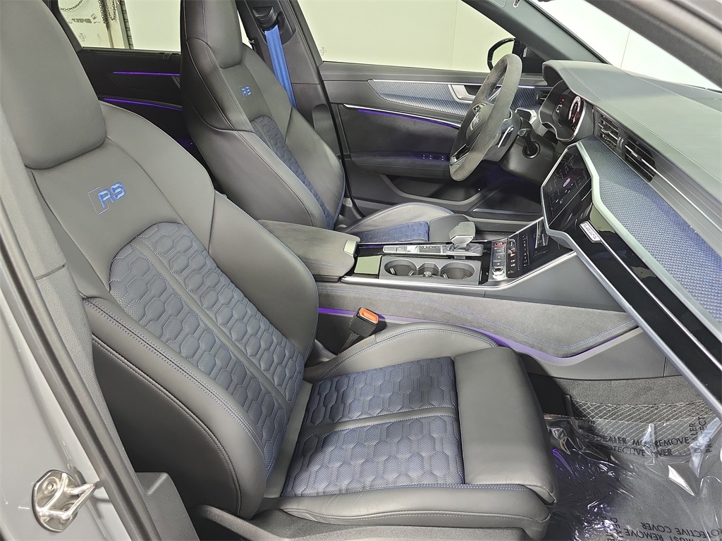2025 Audi RS 6 Avant Performance Base photo 24