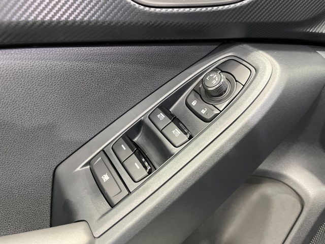 2025 Subaru Crosstrek Premium photo 11