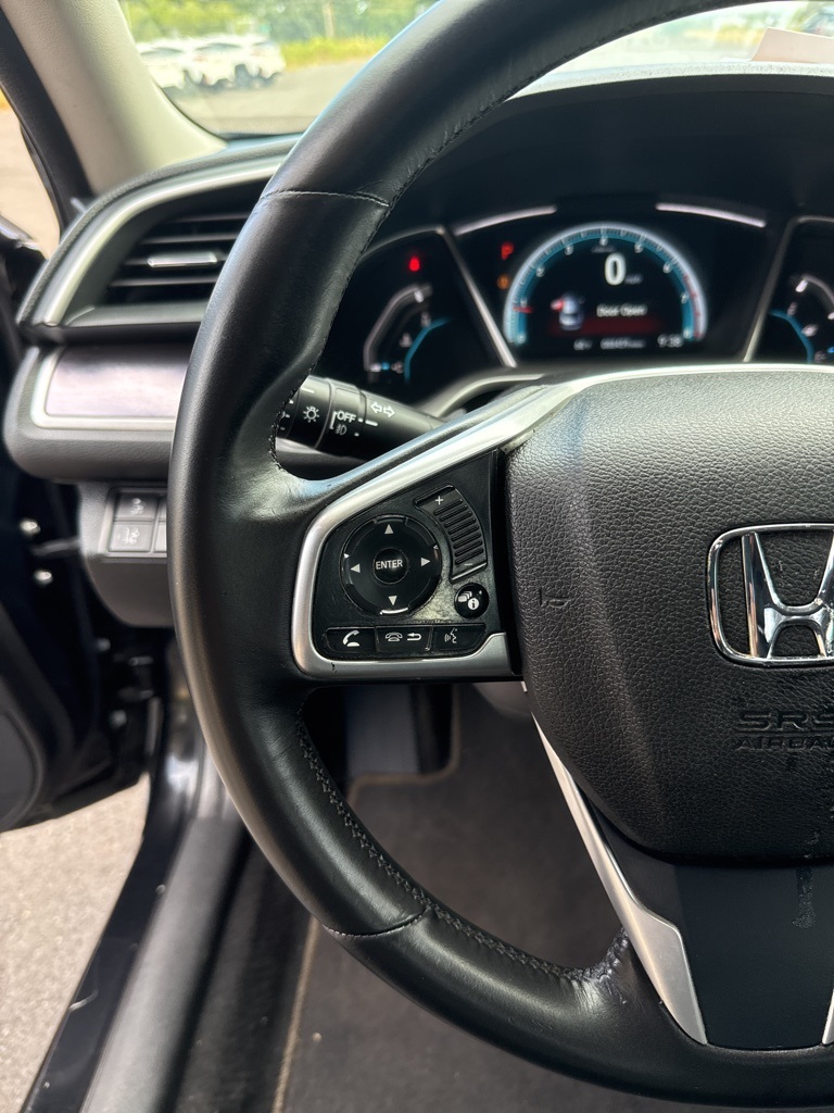 2017 Honda Civic Touring photo 35