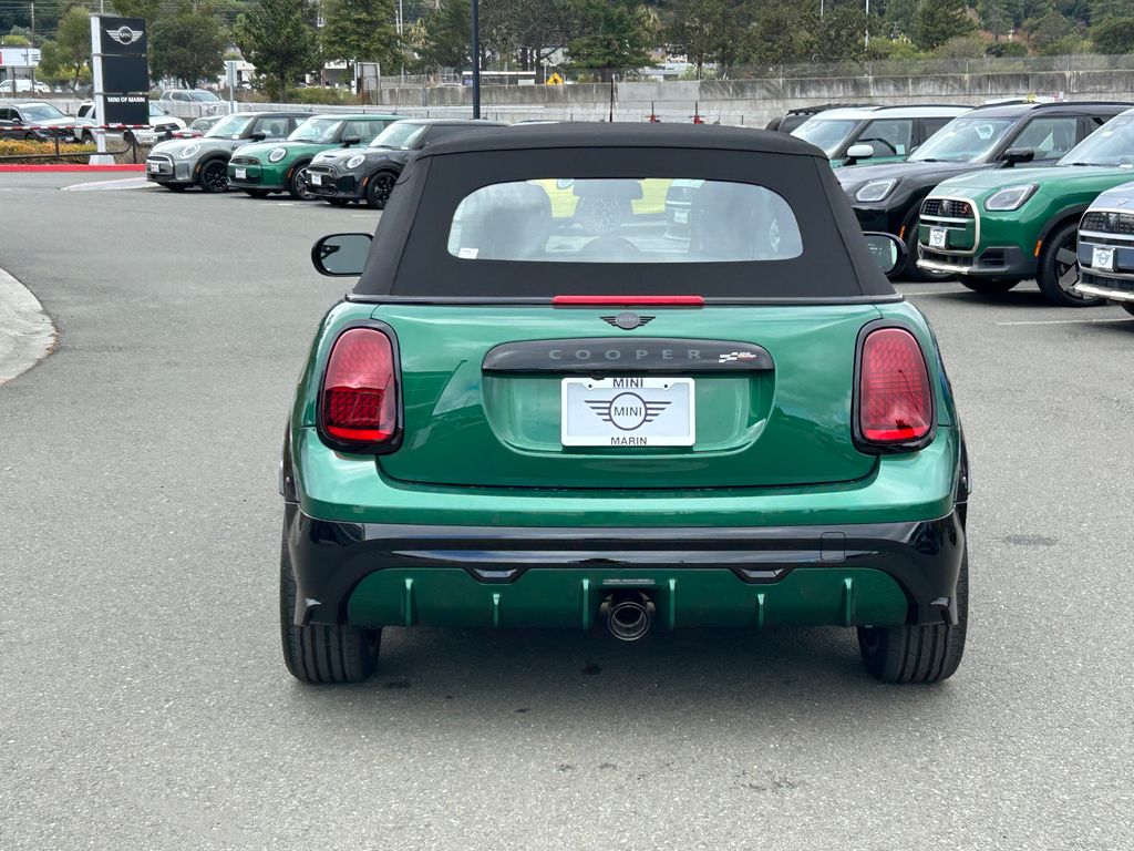 2026 Mini Cooper John Cooper Works Convertible Iconic photo 4