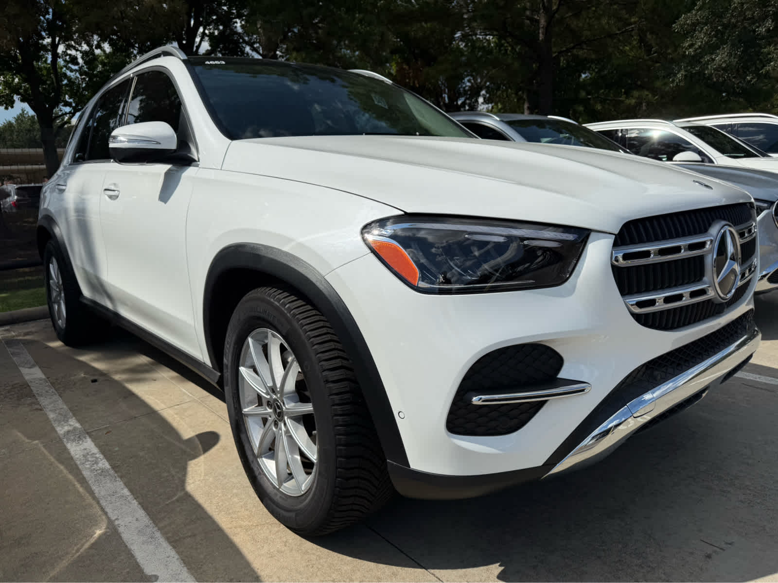 2025 Mercedes Benz GLE 350 4MATIC photo 4